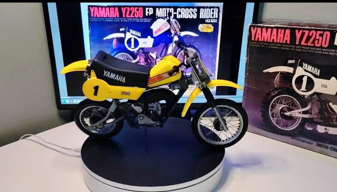 KYOSHO Yamaha yz250 ep dirt bike rc 1/4.5 – RC Bike Summit